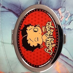 New Bettt Boop compact mirror and Star key chain
